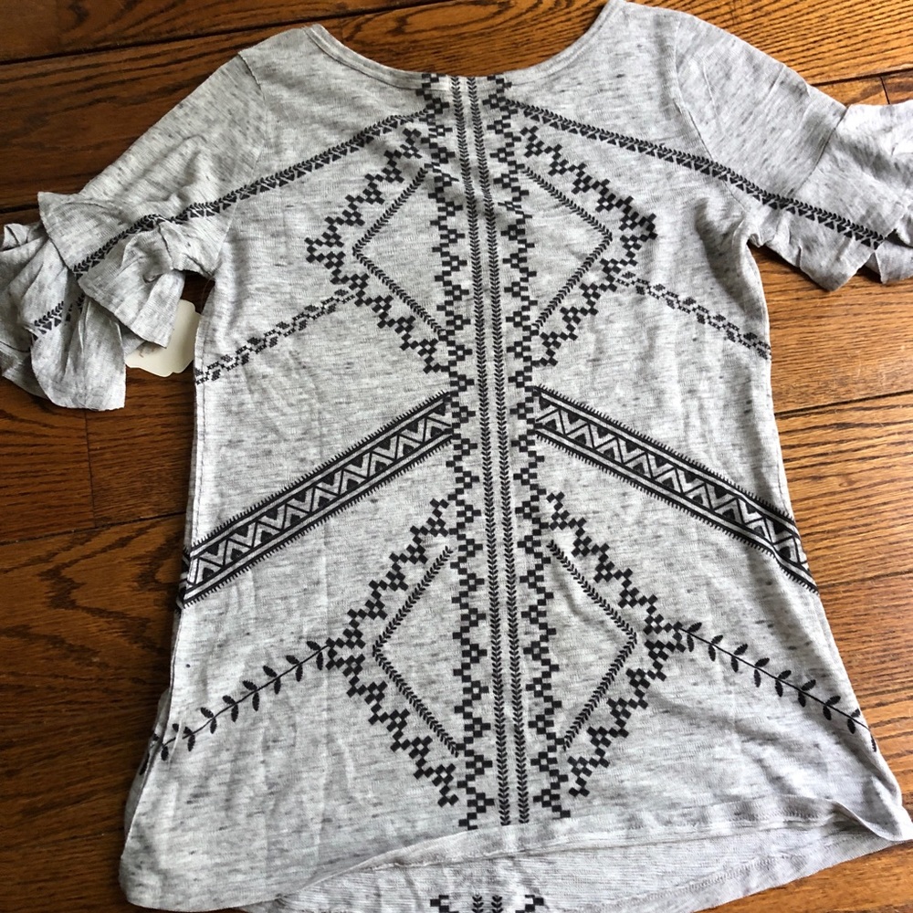 gray and black shirt (NEVER WORN)